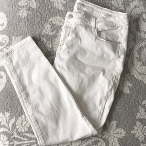 Old Navy Rockstar Jean- White